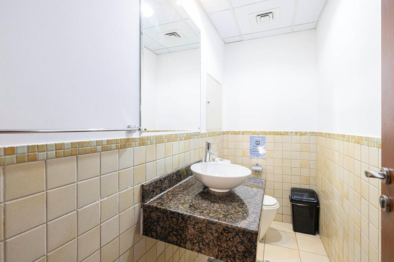 Next'House - Jbr Beach Hostel - Pool - Walk To Jbr Beach - Metro Station Дубай Екстериор снимка